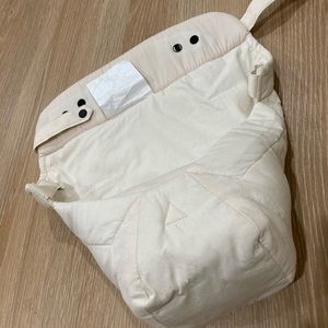 Ergobaby infant insert cream color